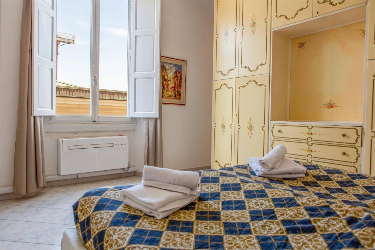 San Lorenzo Market - 2 Bedroom Apartment Флоренция Екстериор снимка